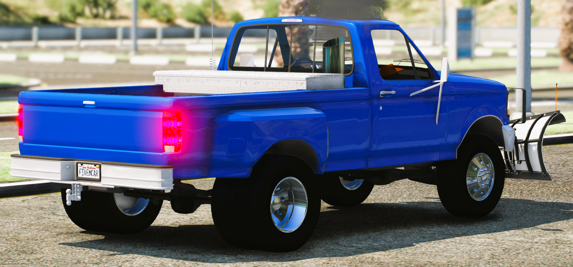 (Unbranded) Ford F-Series Snow Commander | Cades