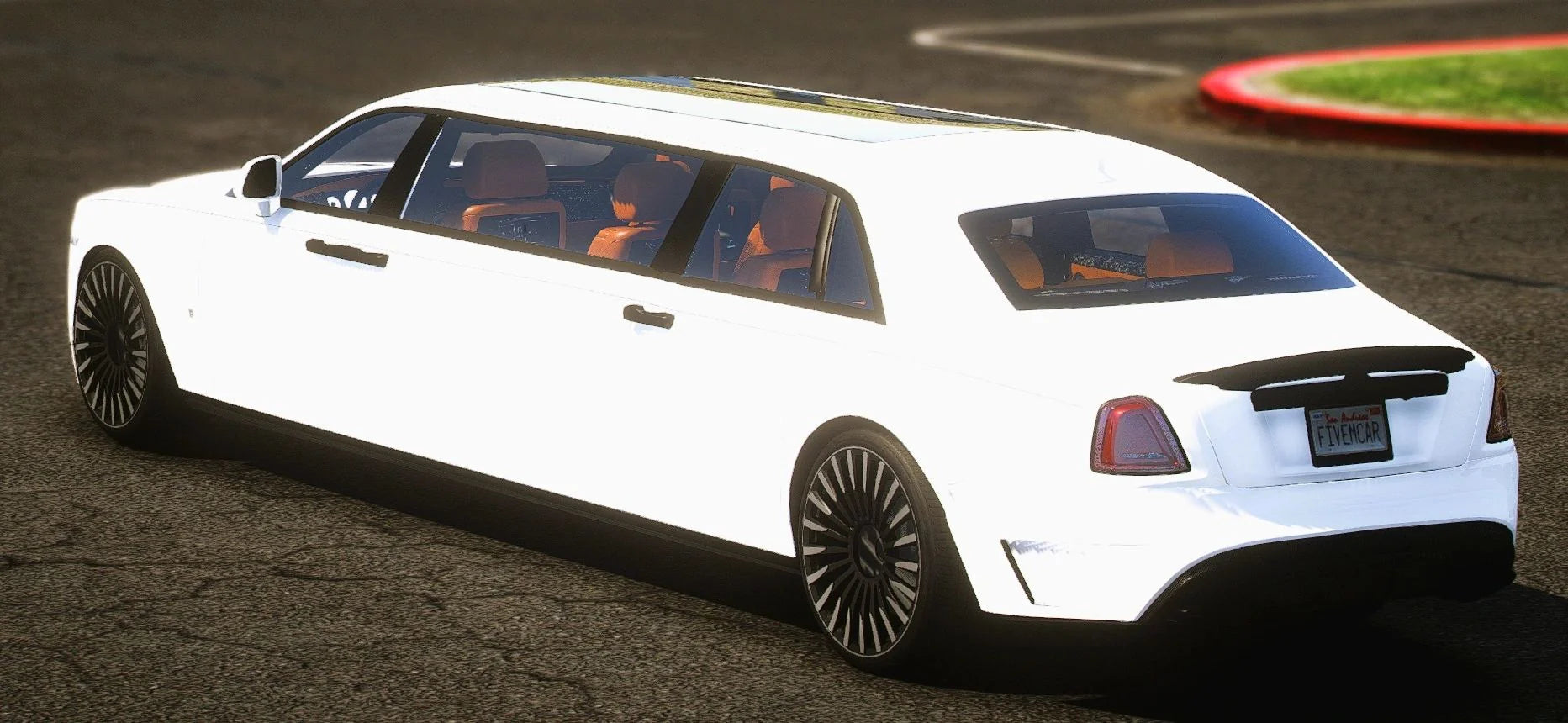 (Unbranded) 8 Seat Rolls-Royce Ghost Limo | FHITR