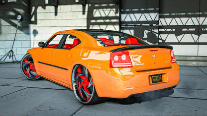 Dodge Charger SRT8 Hemi 2006 | GF Garage