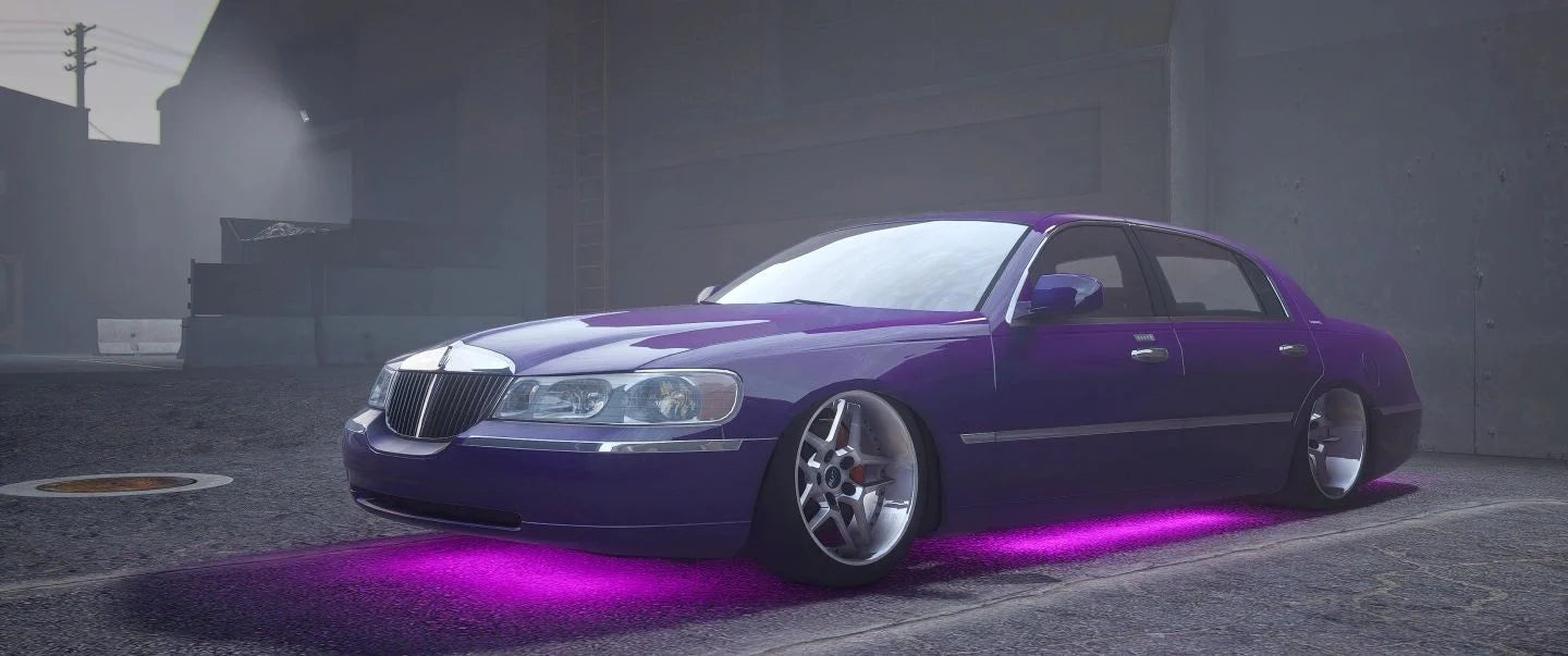 Lincoln Town Car Crown | Slo