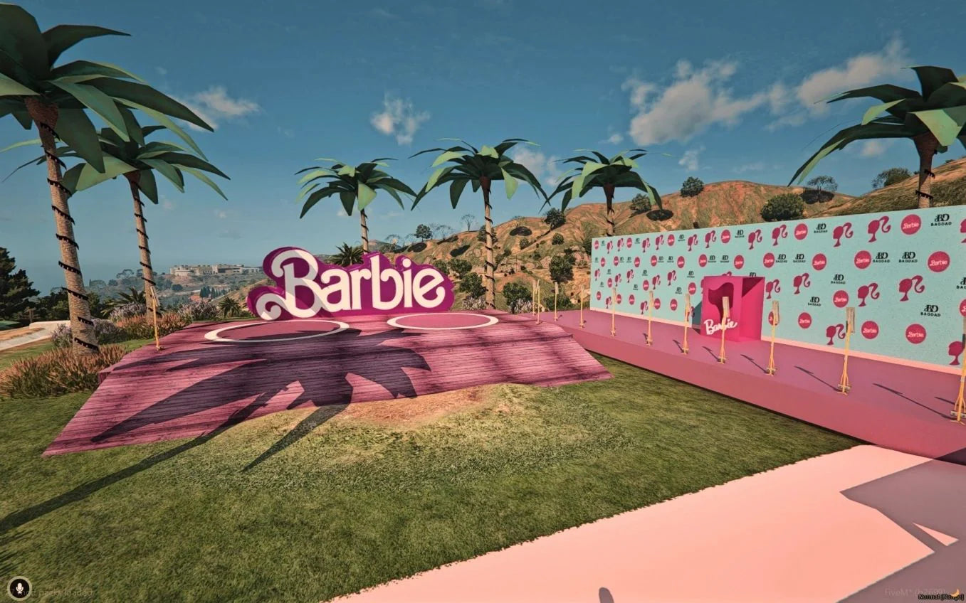  Barbie Dreamhouse