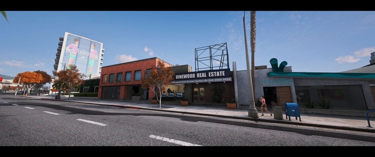  Vinewood Real Estate Office