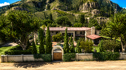 LA FUENTE BLANCA (Mansion)