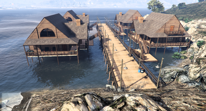  Lake Houses (House)