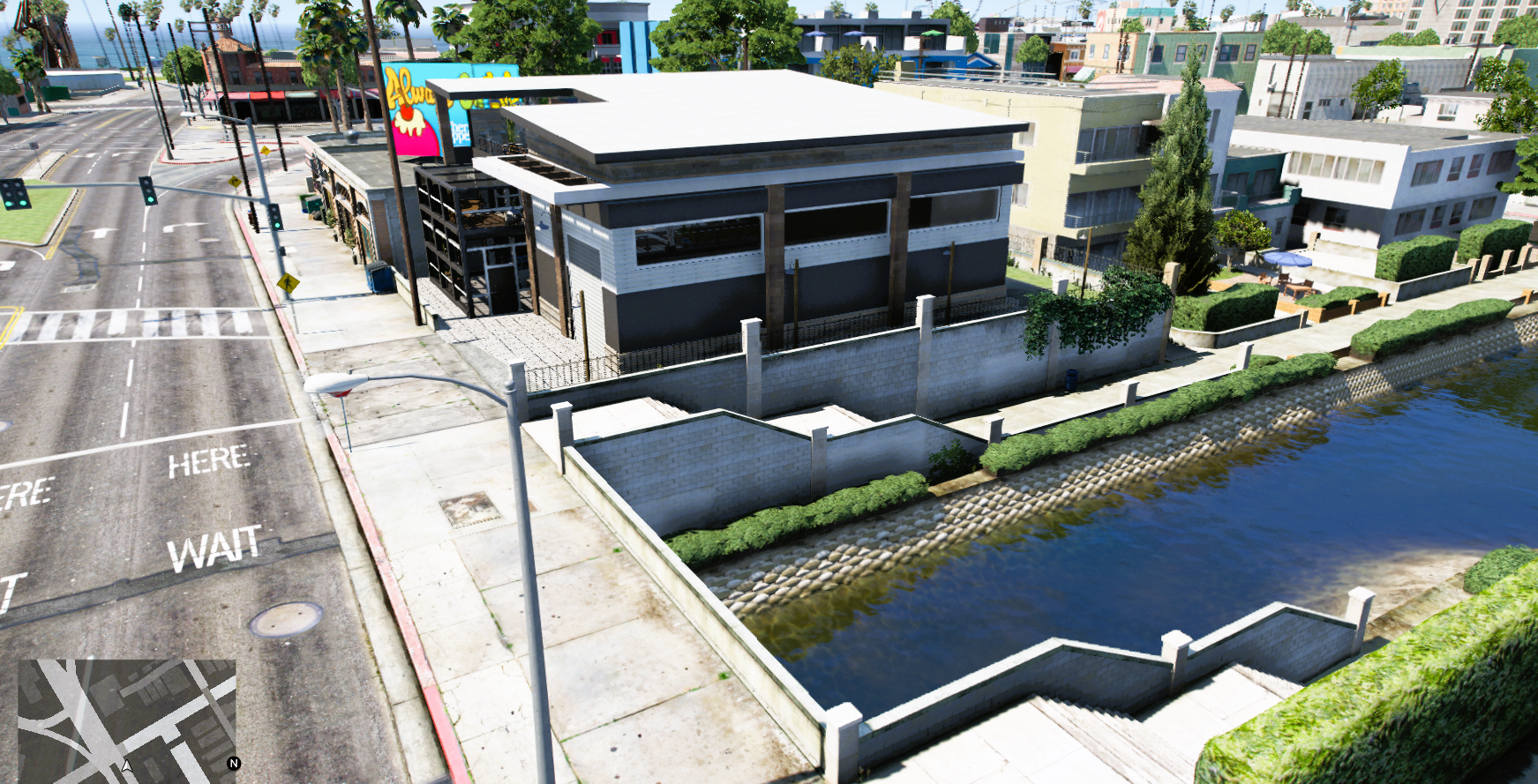  Modern Canal House (House)